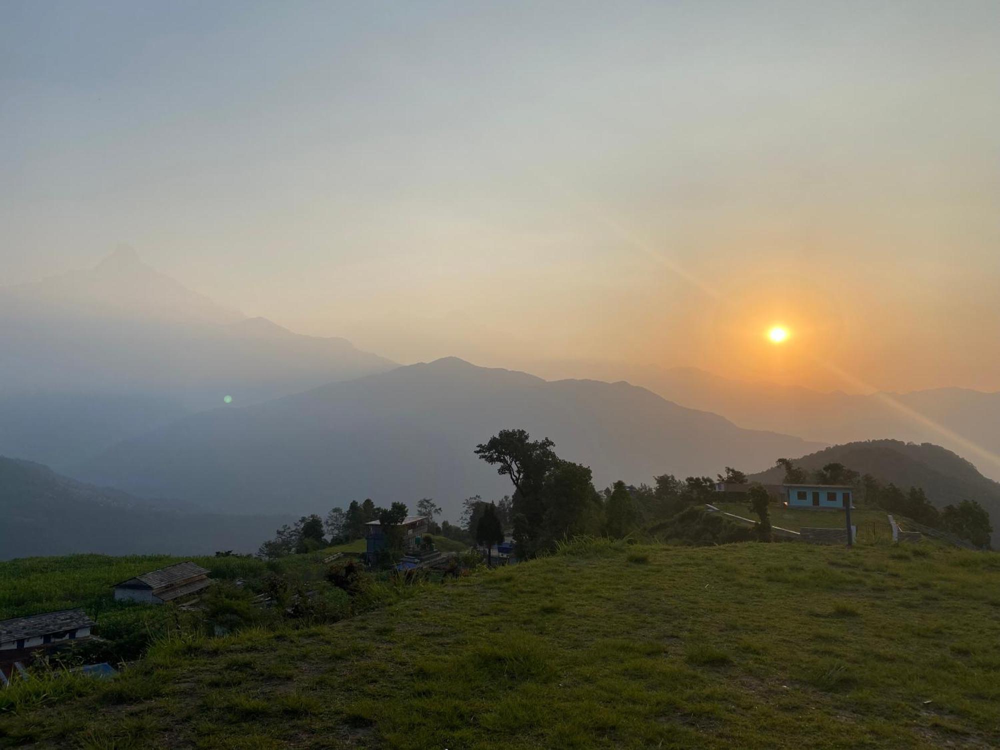 Tranquil Water Guest House Pokhara Exterior photo